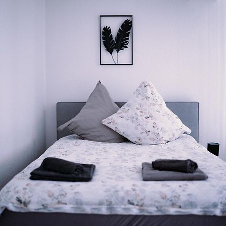 Schoenes Apartment In Der Altstadt , Kostenlose Parkplaetze In Der Naehe Эмден Экстерьер фото