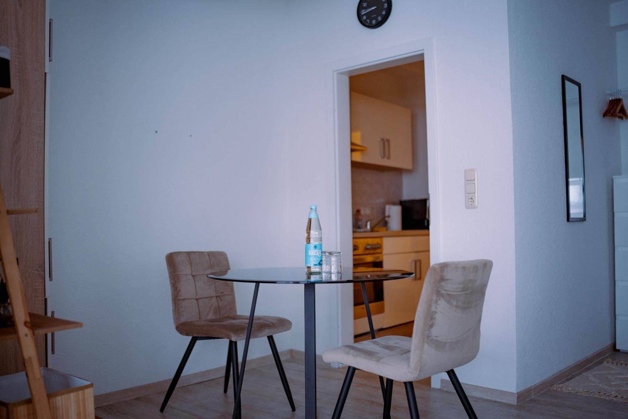 Schoenes Apartment In Der Altstadt , Kostenlose Parkplaetze In Der Naehe Эмден Экстерьер фото